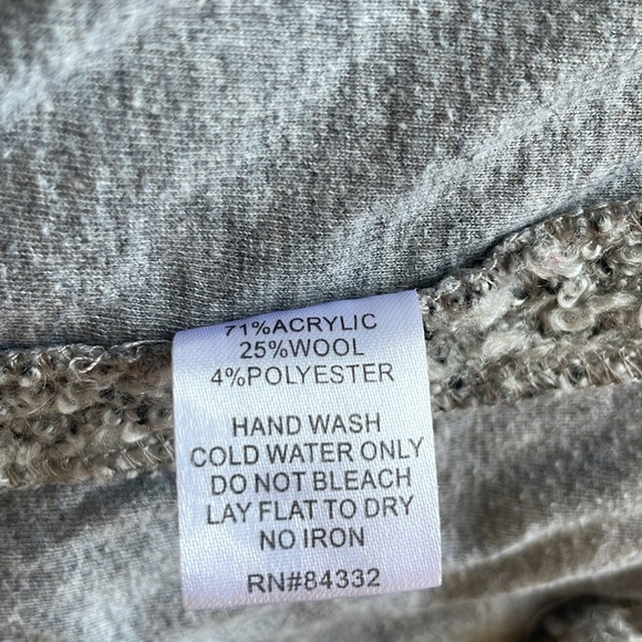 ii Sisters Furry Wool Blend Suede Sherpa Vest Tan Gray & Winter White Offset Zip - Picture 10 of 14